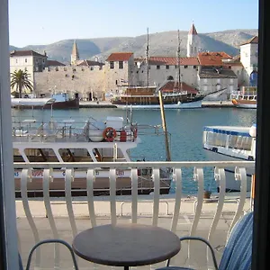 Tudor Trogir